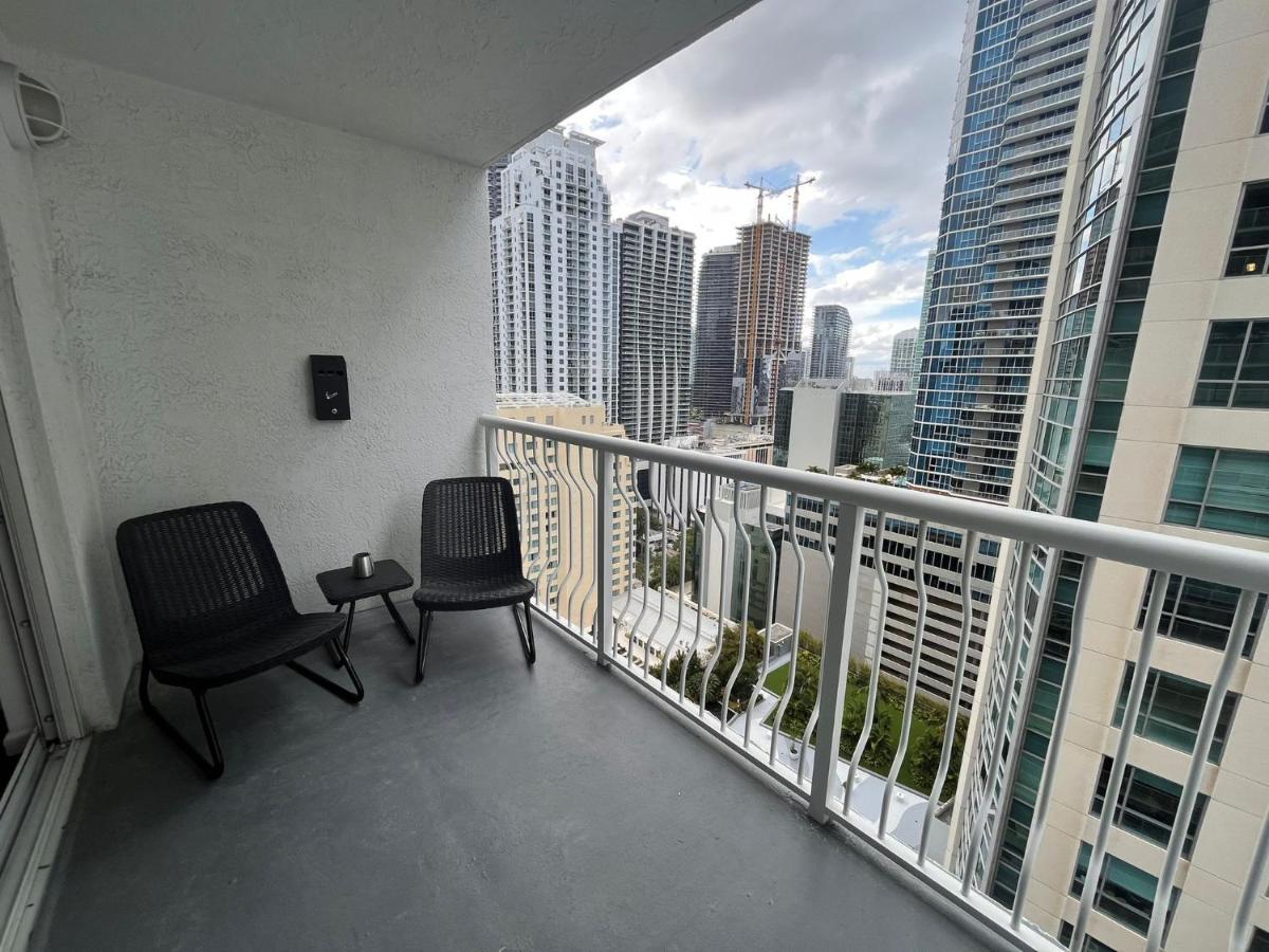 מיאמי Studios In Brickell With Pool, Gym, Free Parking And Game Room מראה חיצוני תמונה
