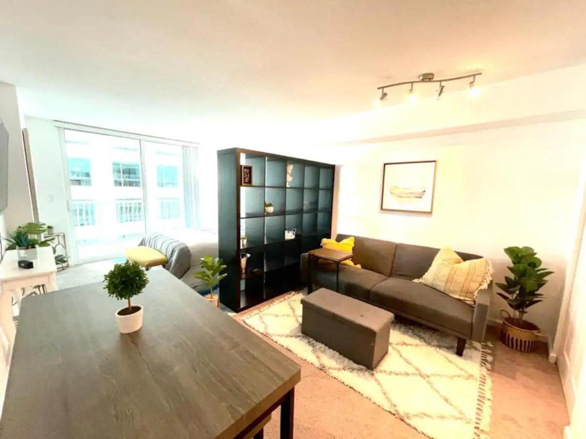 מיאמי Studios In Brickell With Pool, Gym, Free Parking And Game Room מראה חיצוני תמונה