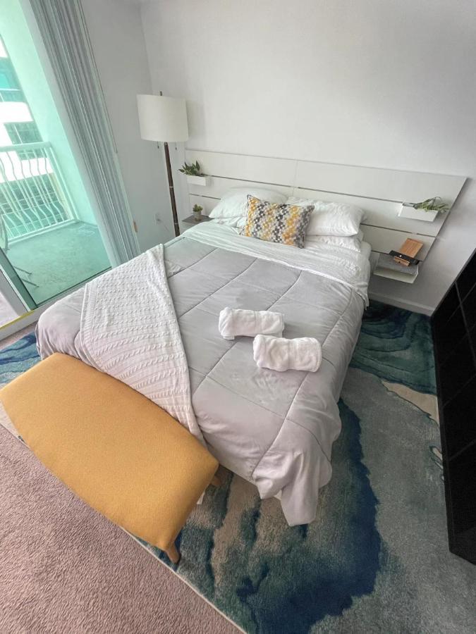 מיאמי Studios In Brickell With Pool, Gym, Free Parking And Game Room מראה חיצוני תמונה