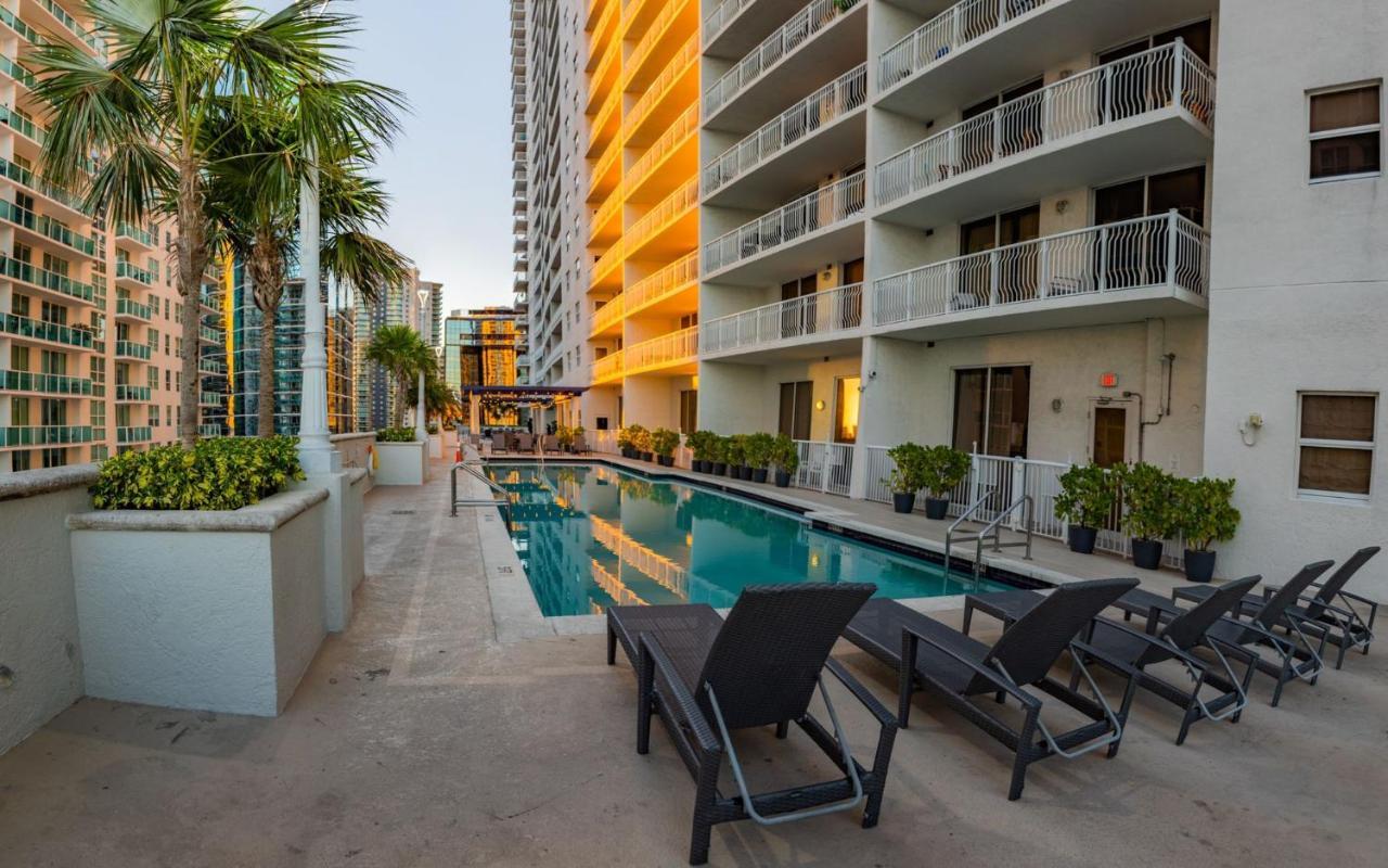 מיאמי Studios In Brickell With Pool, Gym, Free Parking And Game Room מראה חיצוני תמונה