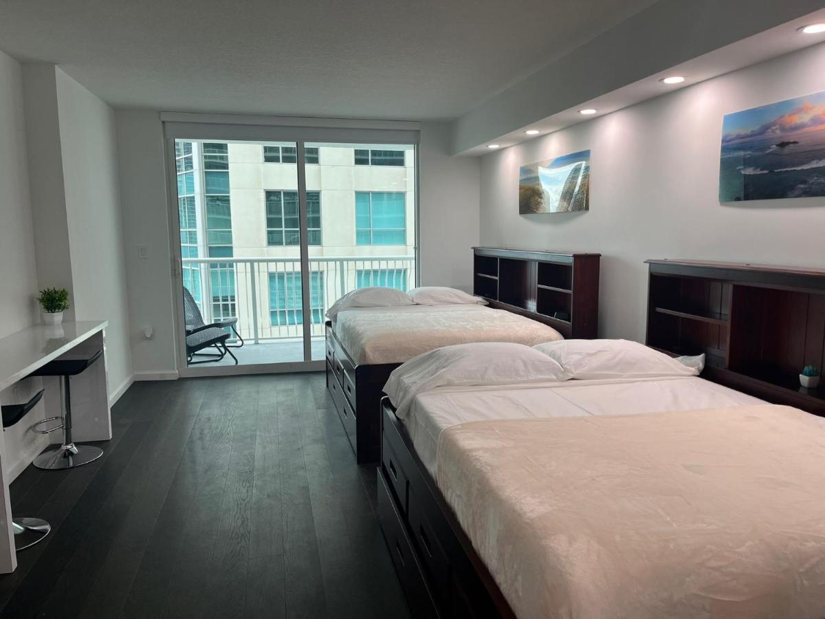 מיאמי Studios In Brickell With Pool, Gym, Free Parking And Game Room מראה חיצוני תמונה