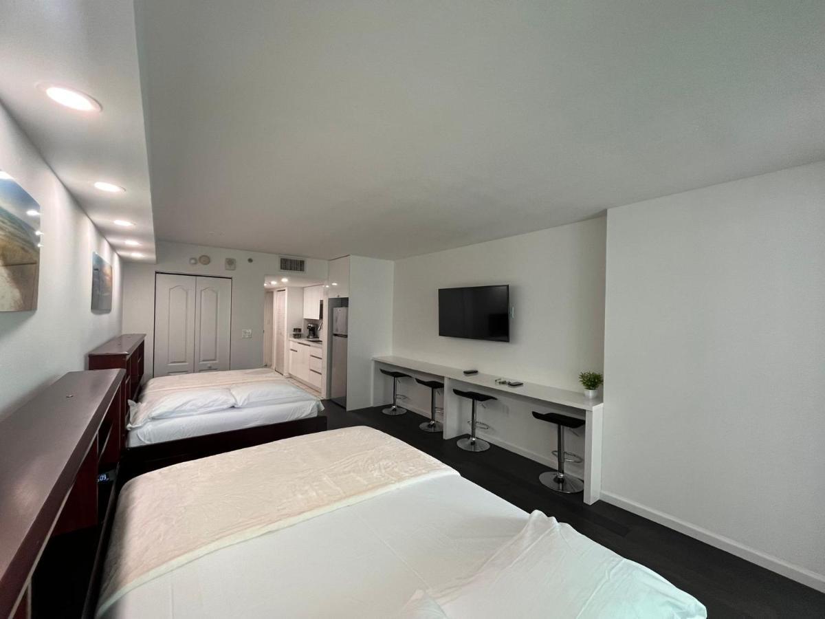 מיאמי Studios In Brickell With Pool, Gym, Free Parking And Game Room מראה חיצוני תמונה